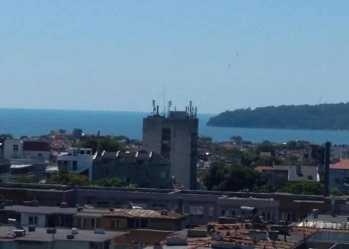 Panorama דירה וארנה